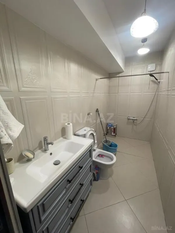 Satılır 3 otaqlı mənzil 101 m²