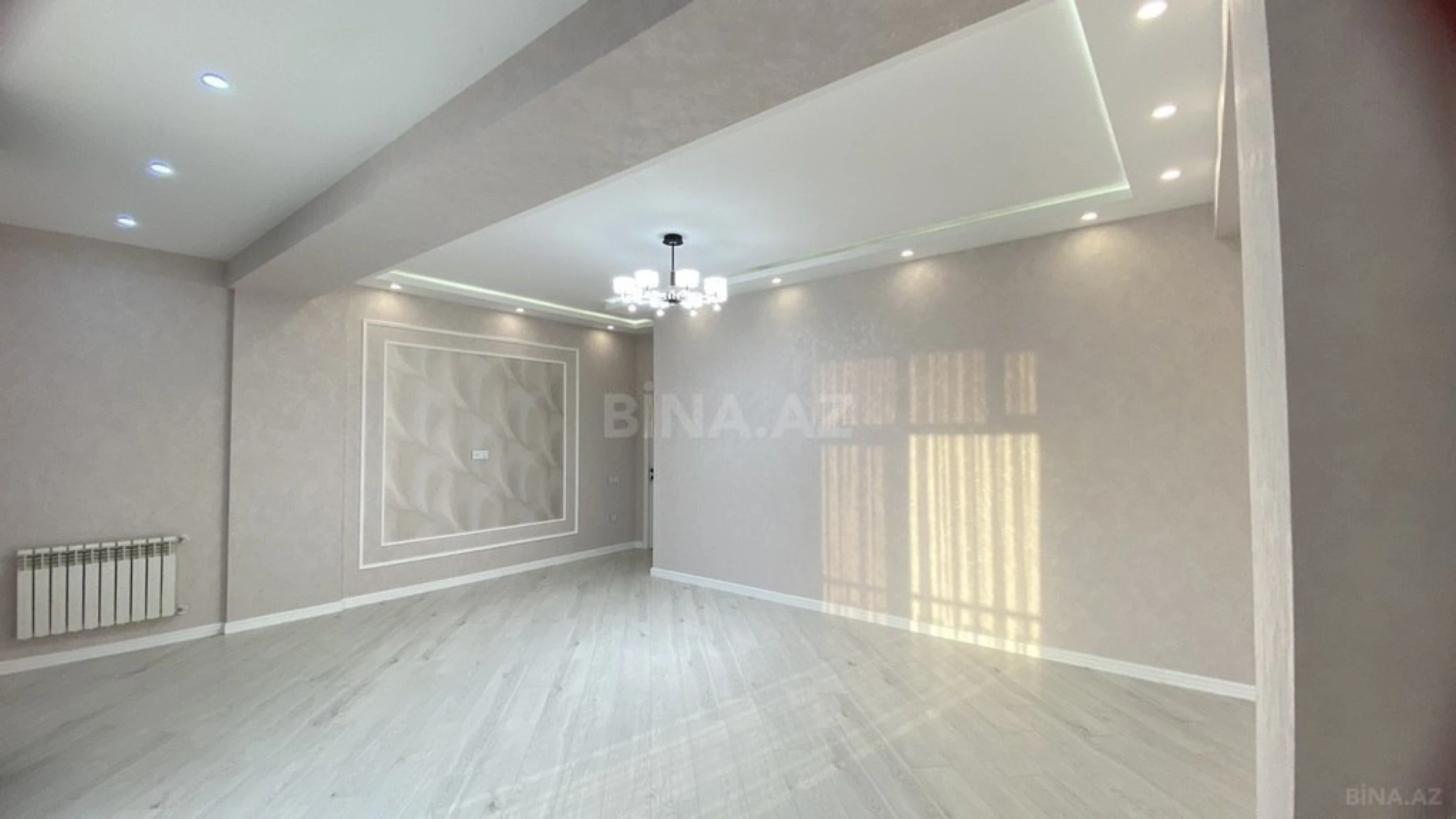 Satılır 3 otaqlı mənzil 140 m²
