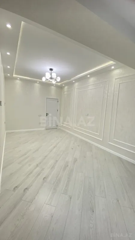 Satılır 3 otaqlı mənzil 140 m²
