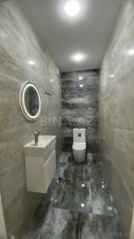 Satılır 3 otaqlı mənzil 140 m²