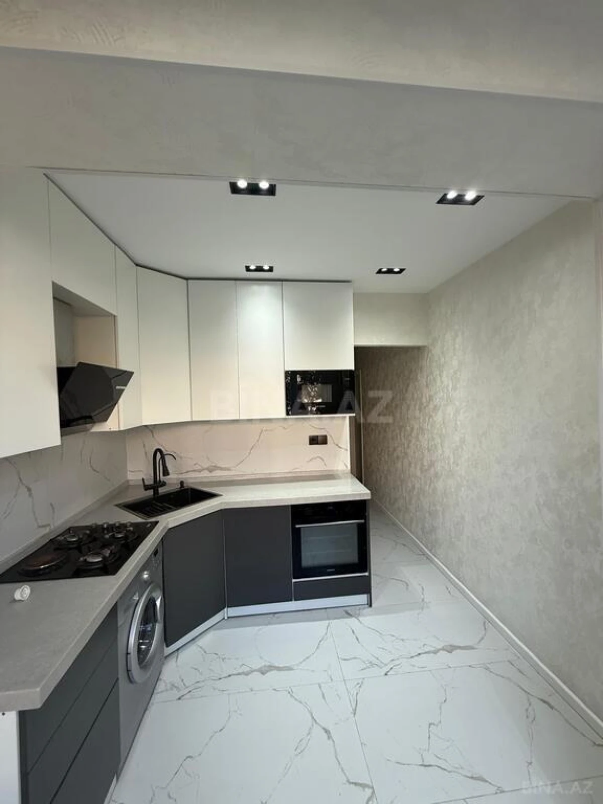 Satılır 3 otaqlı mənzil 90 m²