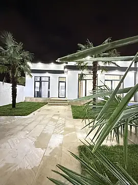 Satılır 4 otaqlı həyət evi 140 m²