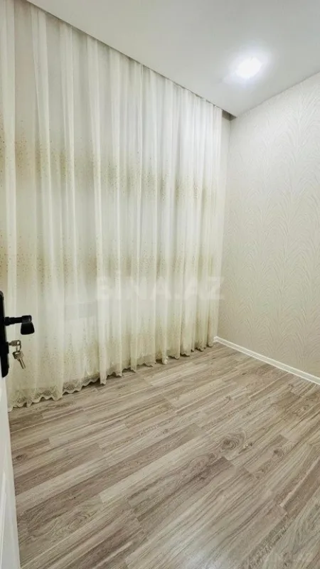 Satılır 3 otaqlı mənzil 58 m²