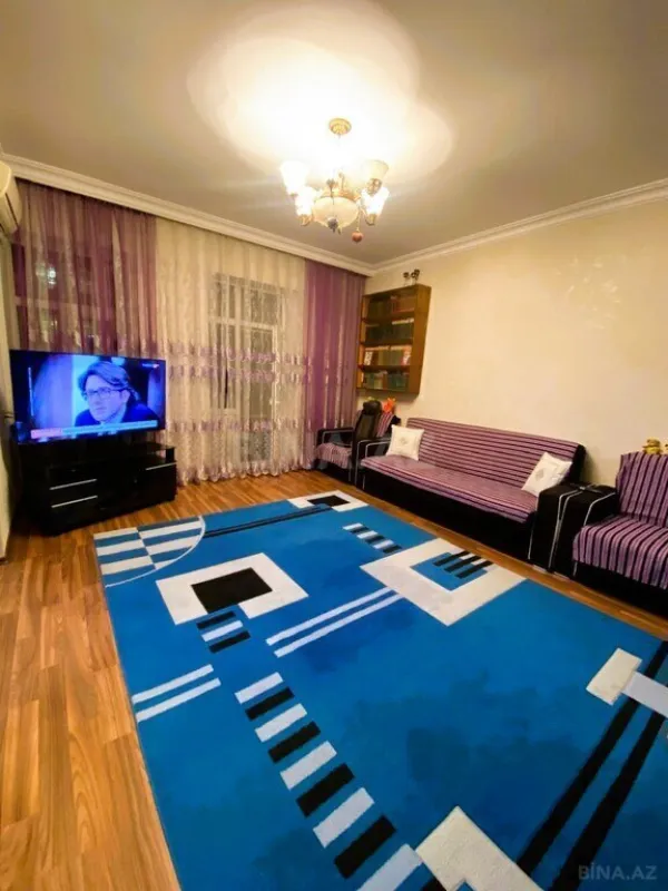 Satılır 3 otaqlı mənzil 70 m²