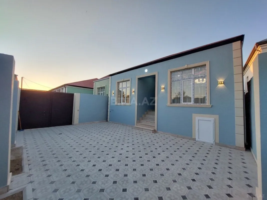 Satılır 4 otaqlı həyət evi 110 m²