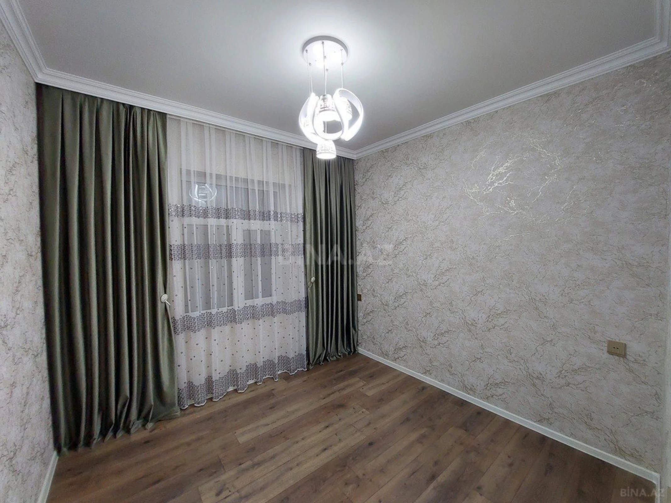 Satılır 4 otaqlı həyət evi 110 m²