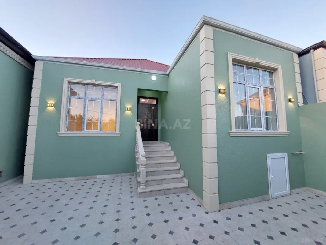 Satılır 3 otaqlı həyət evi 100 m²
