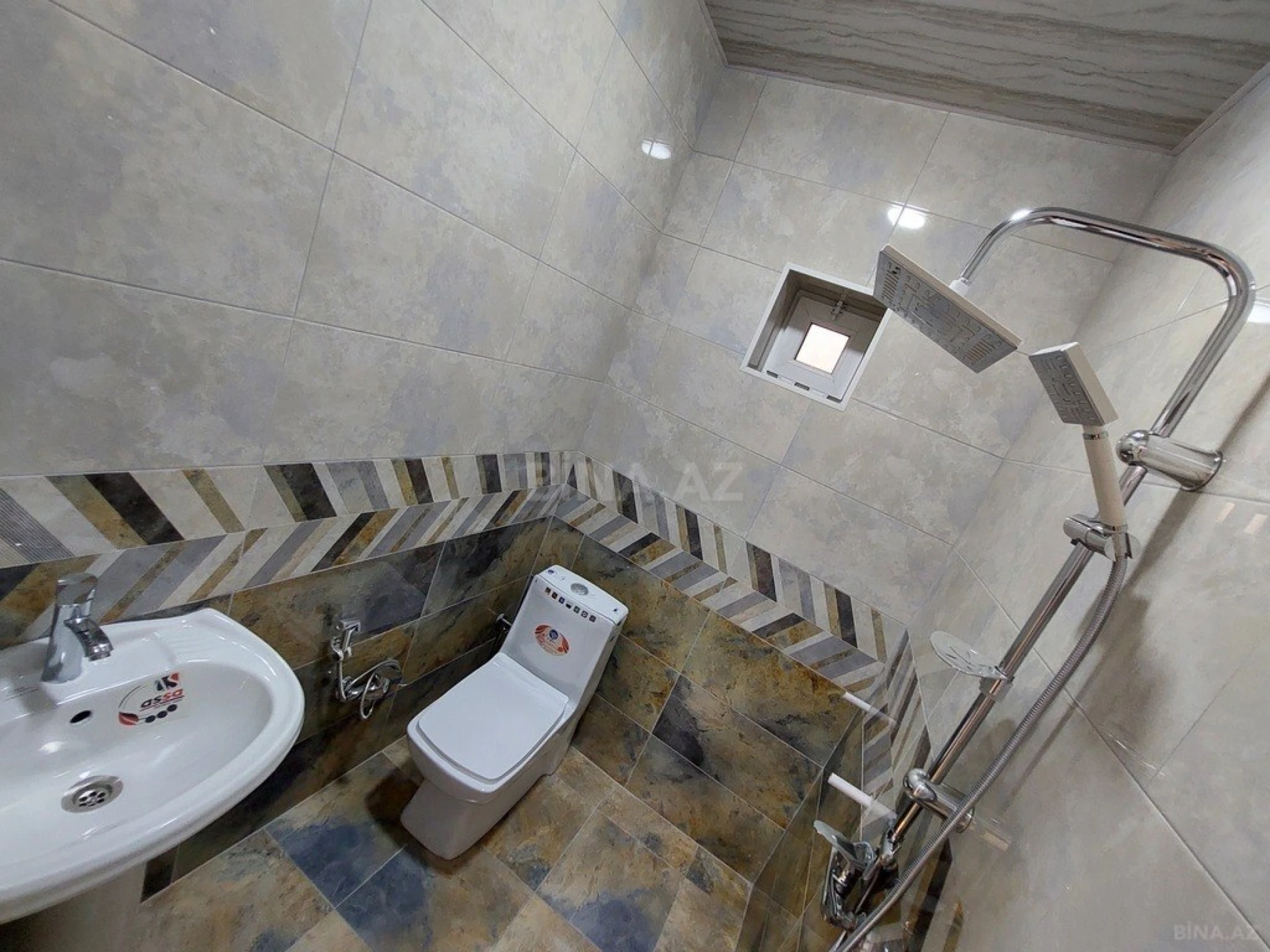 Satılır 3 otaqlı həyət evi 100 m²