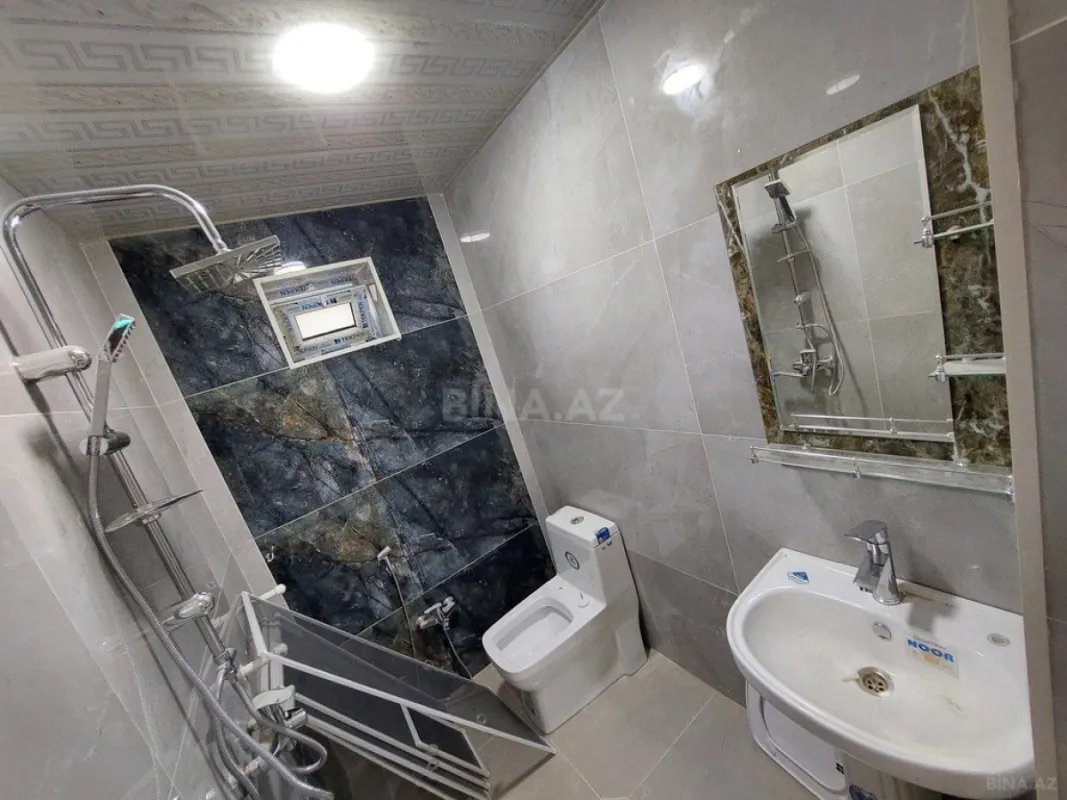 Satılır 4 otaqlı həyət evi 200 m²