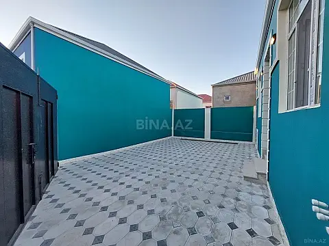 Satılır 4 otaqlı həyət evi 200 m²
