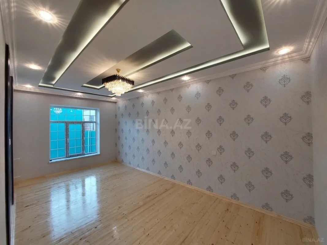 Satılır 4 otaqlı həyət evi 200 m²