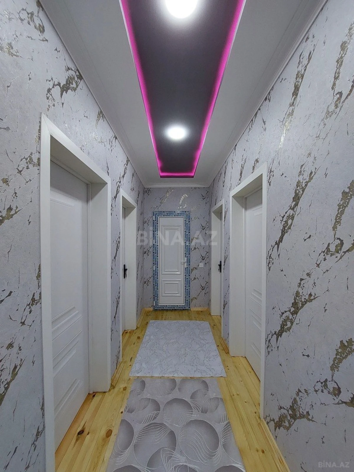 Satılır 4 otaqlı həyət evi 200 m²