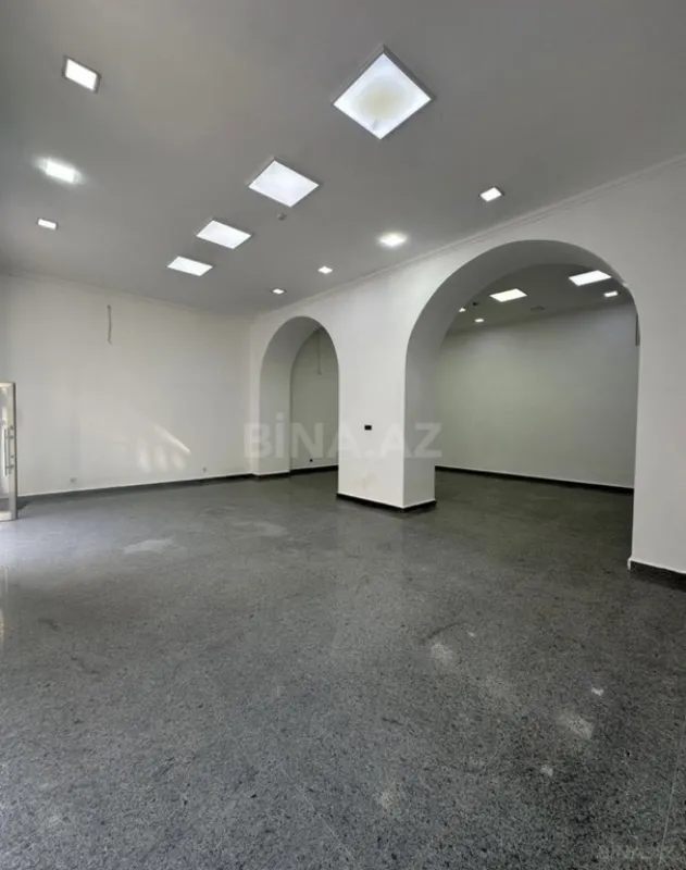 Kirayə verilir obyekt 157 m²