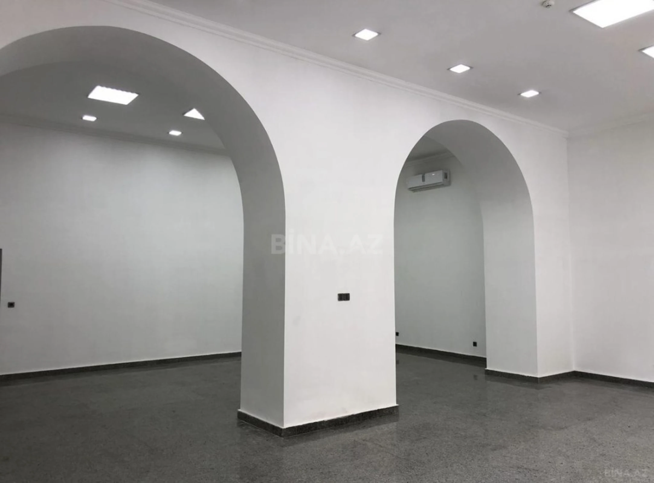 Kirayə verilir obyekt 157 m²