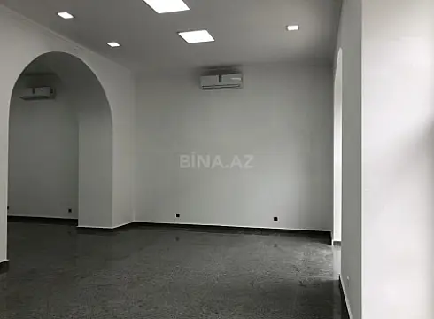 Kirayə verilir obyekt 157 m²