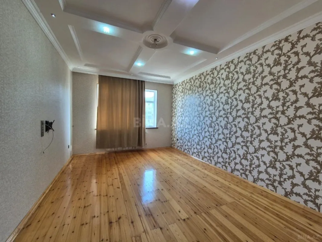 Satılır 2 otaqlı mənzil 80 m²