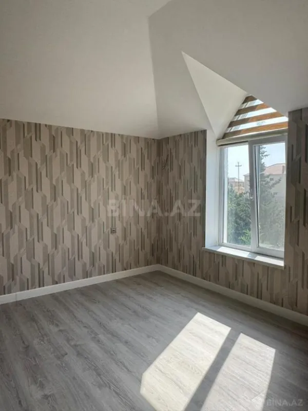 Satılır 4 otaqlı həyət evi 330 m²