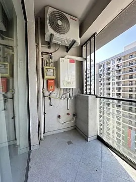 Satılır 2 otaqlı mənzil 52 m²