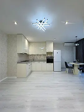 Satılır 2 otaqlı mənzil 52 m²