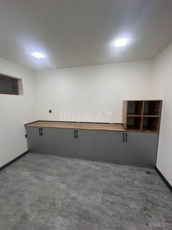 Satılır 6 otaqlı həyət evi 670 m²