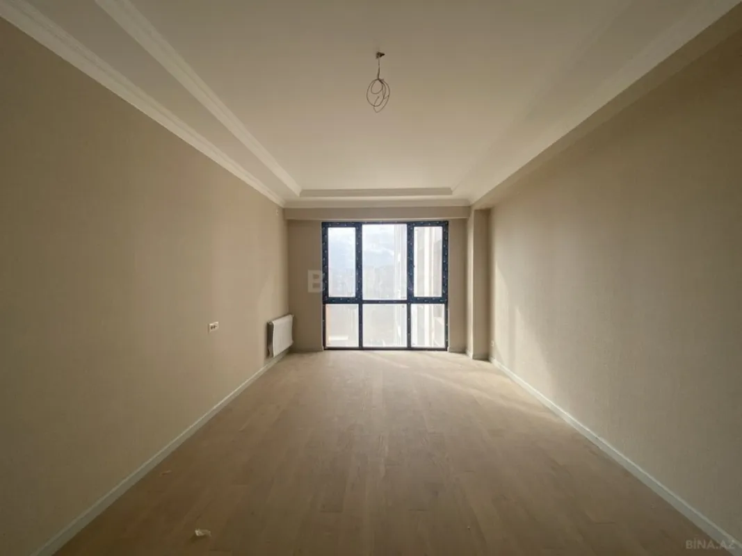 Satılır 3 otaqlı mənzil 110 m²