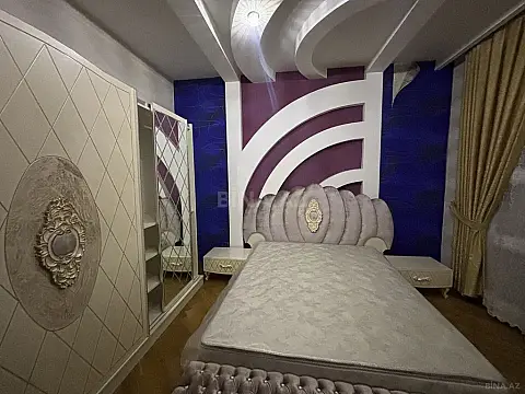 Satılır 6 otaqlı həyət evi 350 m²