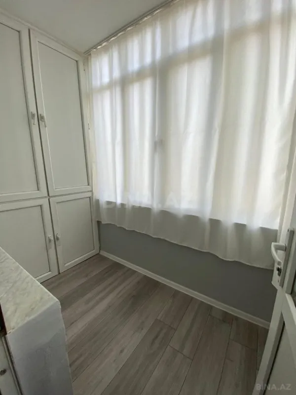 Satılır 2 otaqlı mənzil 42 m²