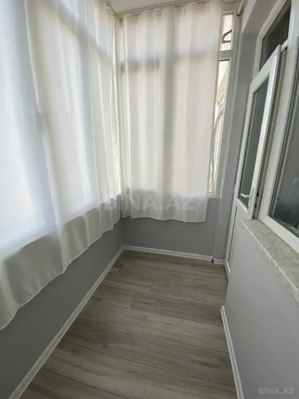 Satılır 2 otaqlı mənzil 42 m²