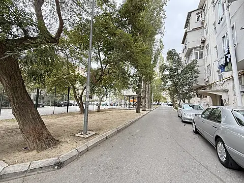 Satılır 2 otaqlı mənzil 42 m²