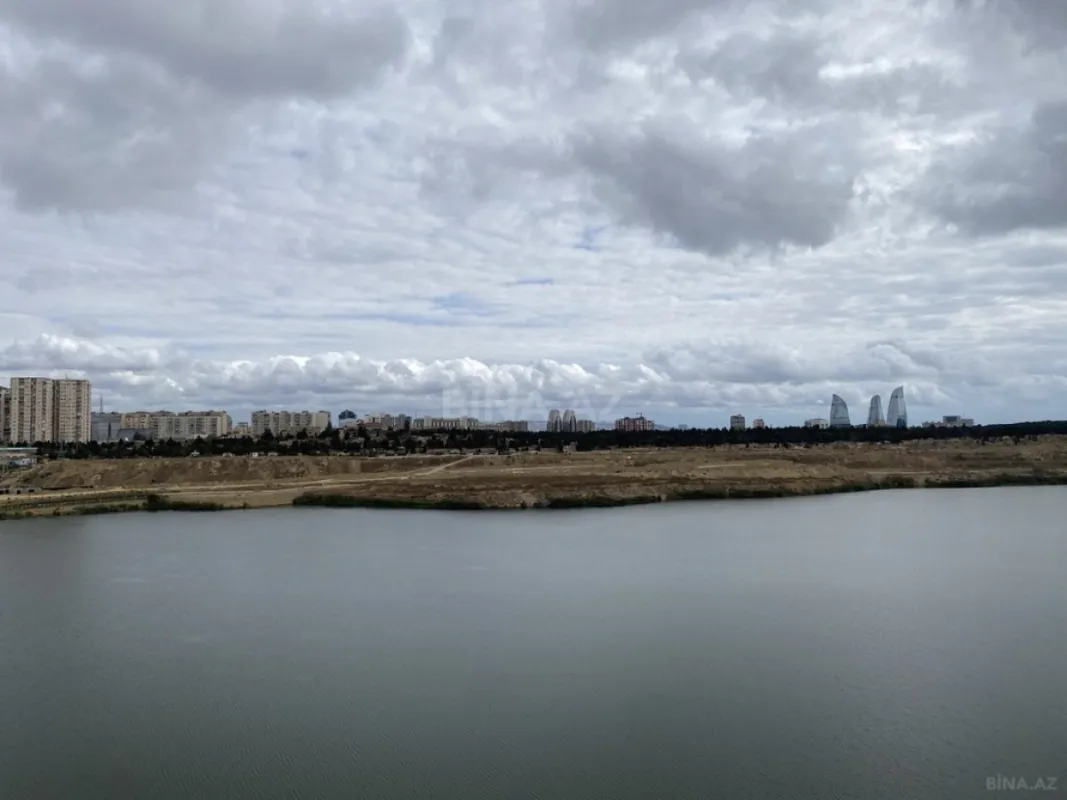 Satılır 3 otaqlı mənzil 72 m²