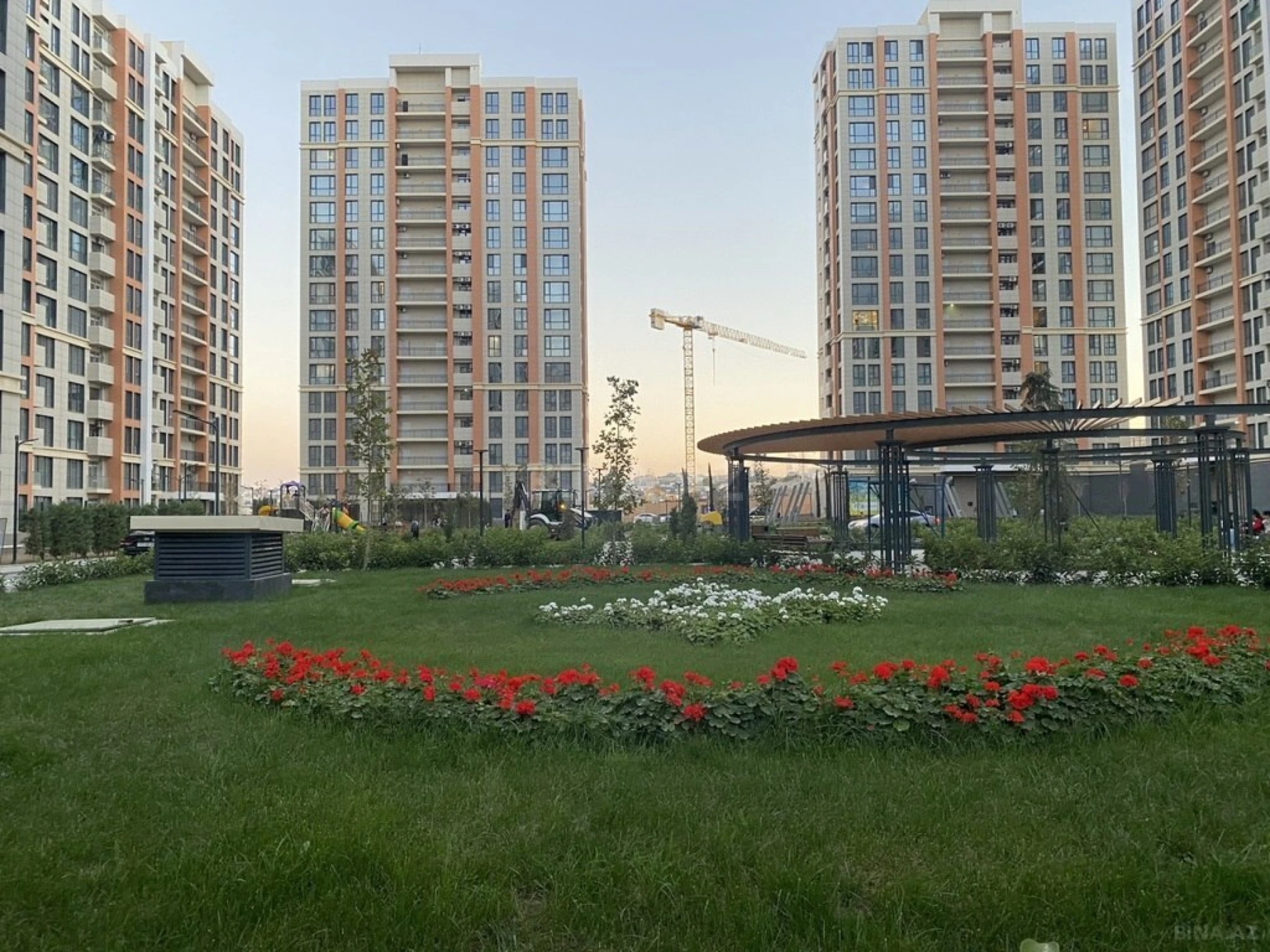 Satılır 3 otaqlı mənzil 72 m²