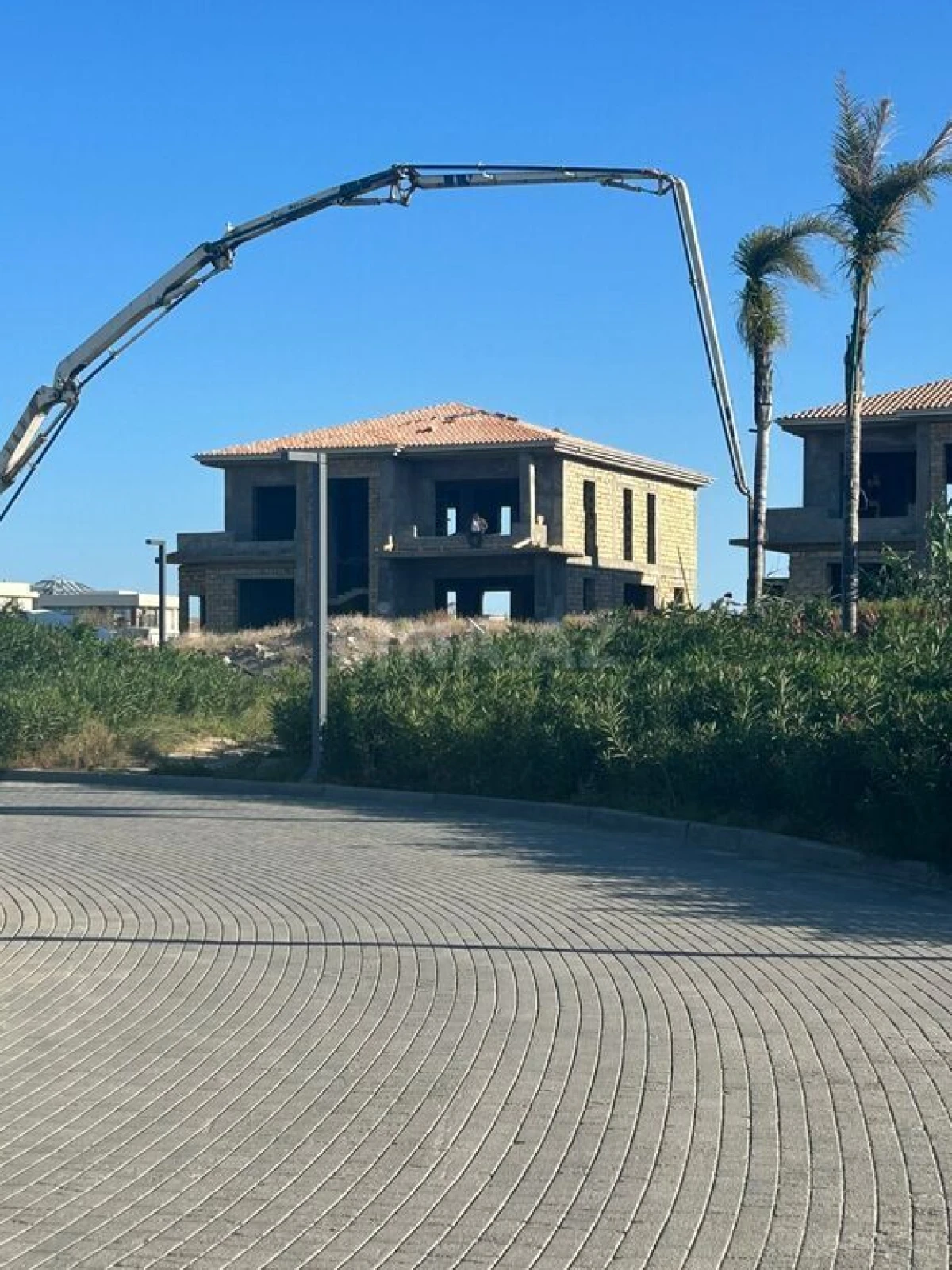 Satılır 5 otaqlı həyət evi 445 m²