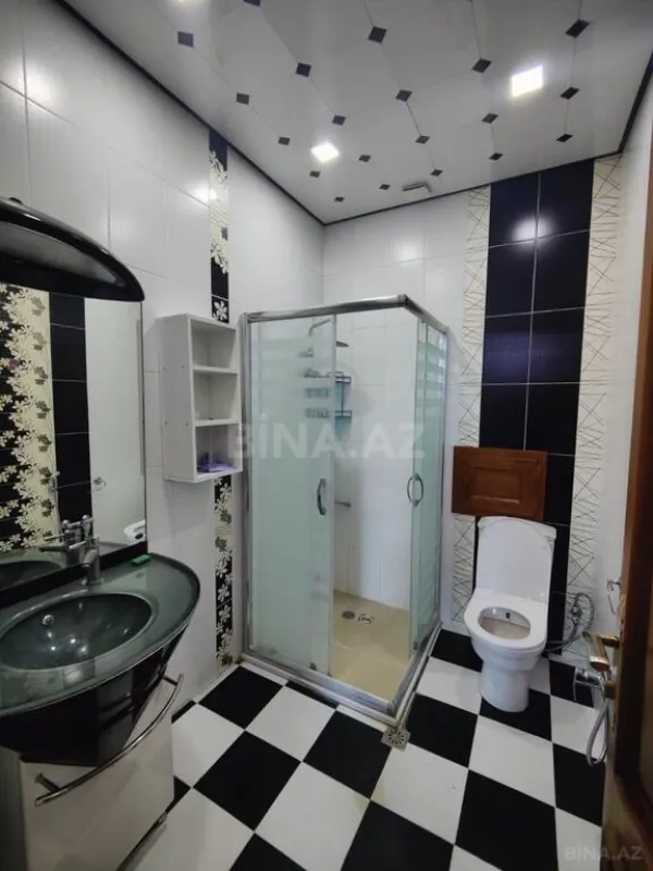 Kirayə verilir 4 otaqlı mənzil 200 m²