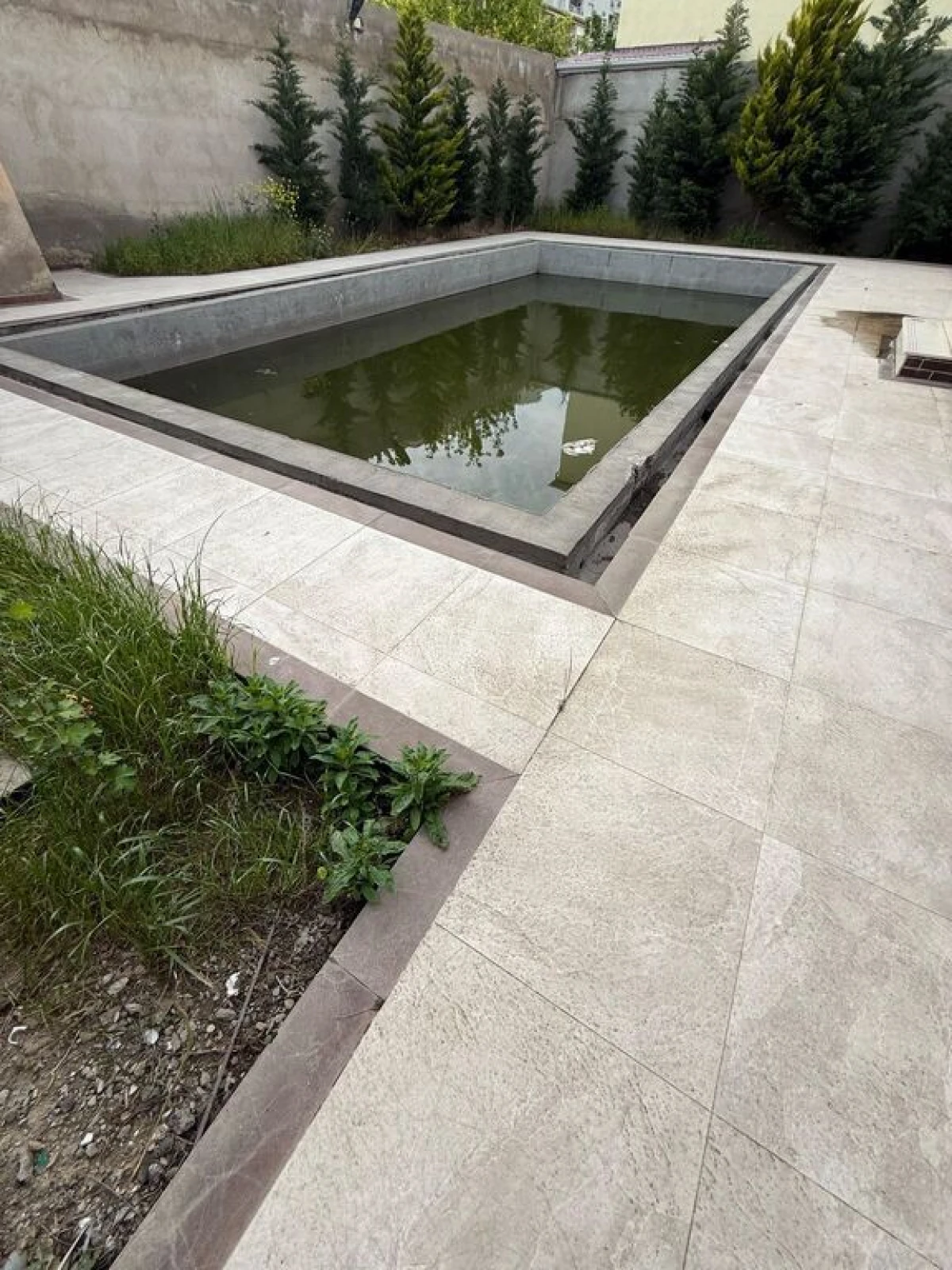 Satılır 7 otaqlı həyət evi 550 m²