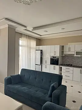 Kirayə verilir 3 otaqlı mənzil 130 m²