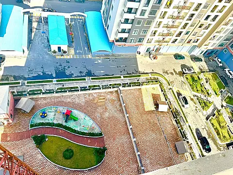 Satılır 2 otaqlı mənzil 62 m²