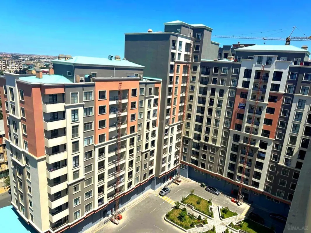 Satılır 2 otaqlı mənzil 62 m²