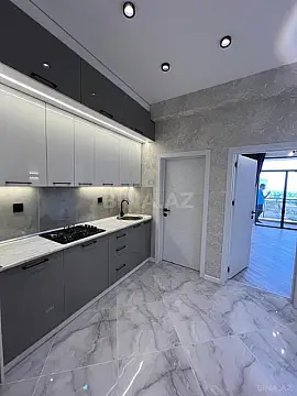 Satılır 2 otaqlı mənzil 62 m²