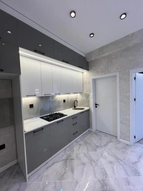 Satılır 2 otaqlı mənzil 62 m²