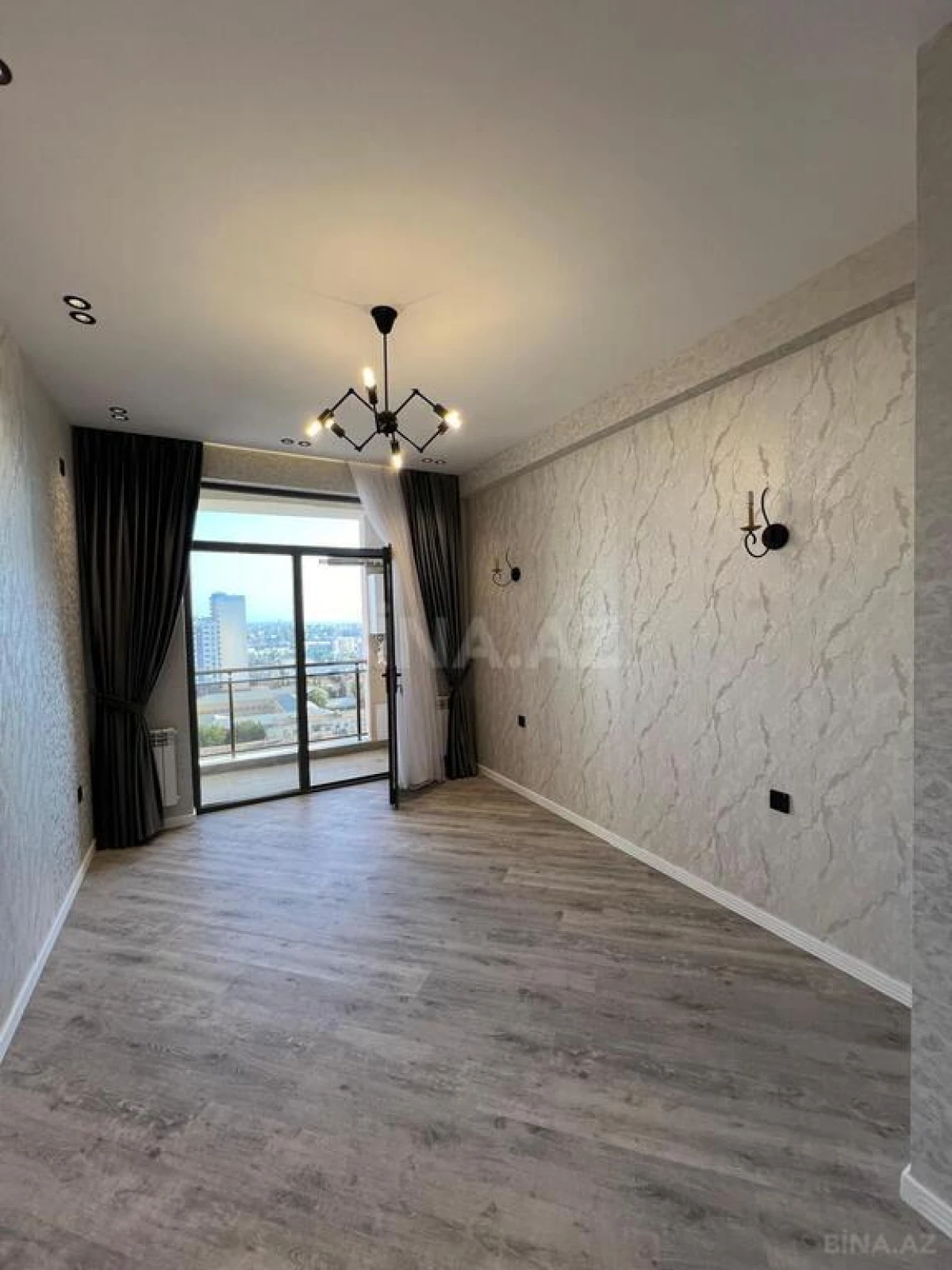 Satılır 2 otaqlı mənzil 62 m²