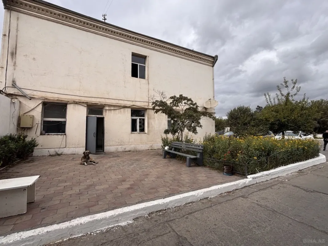 Kirayə verilir qaraj 30 m²