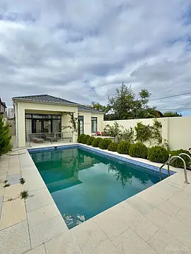 Satılır 3 otaqlı həyət evi 170 m²