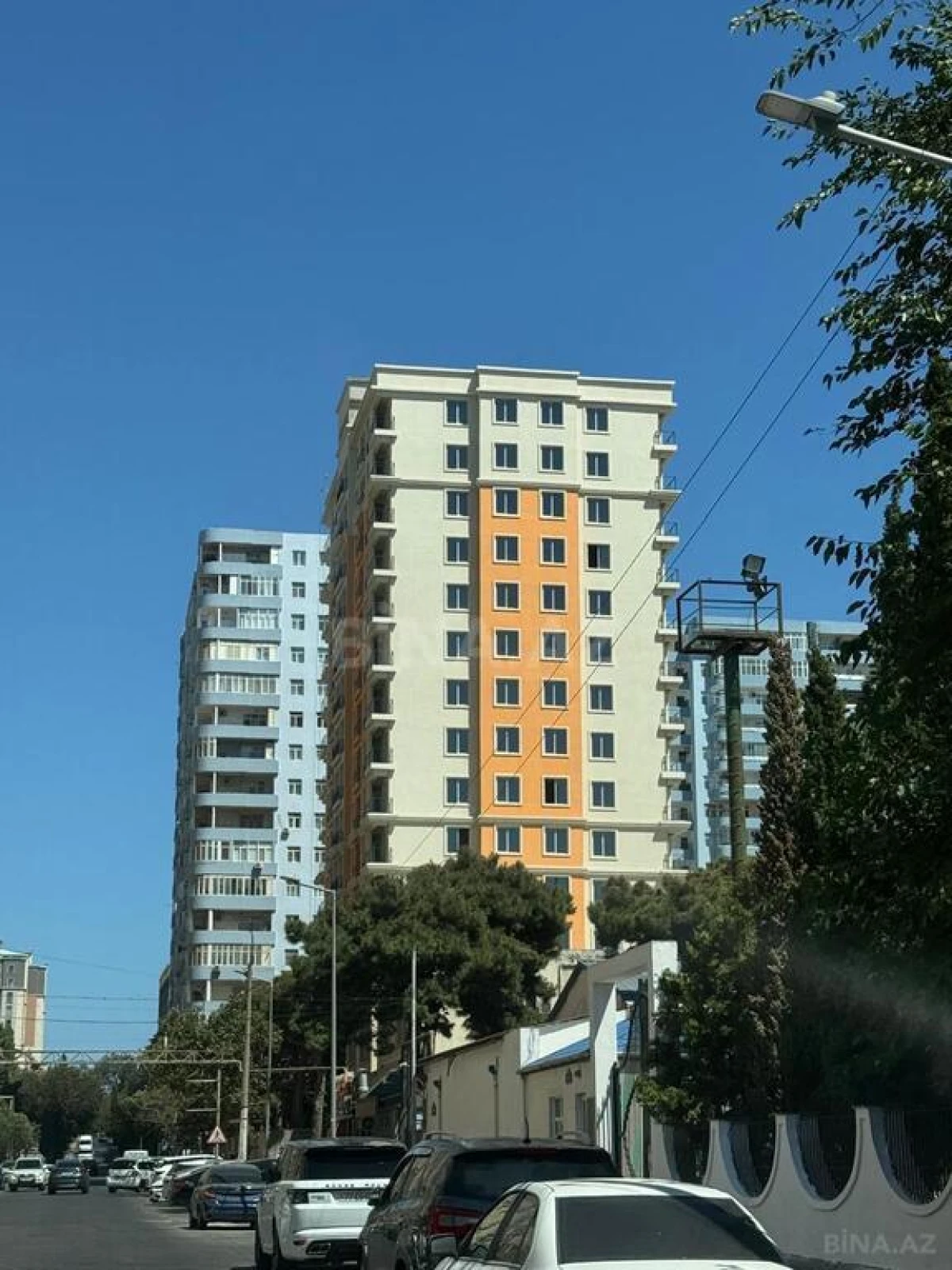 Satılır 3 otaqlı mənzil 108 m²
