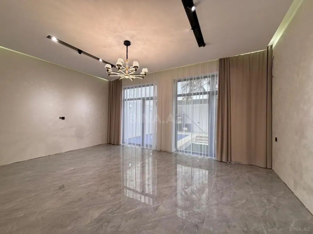 Satılır 4 otaqlı həyət evi 150 m²