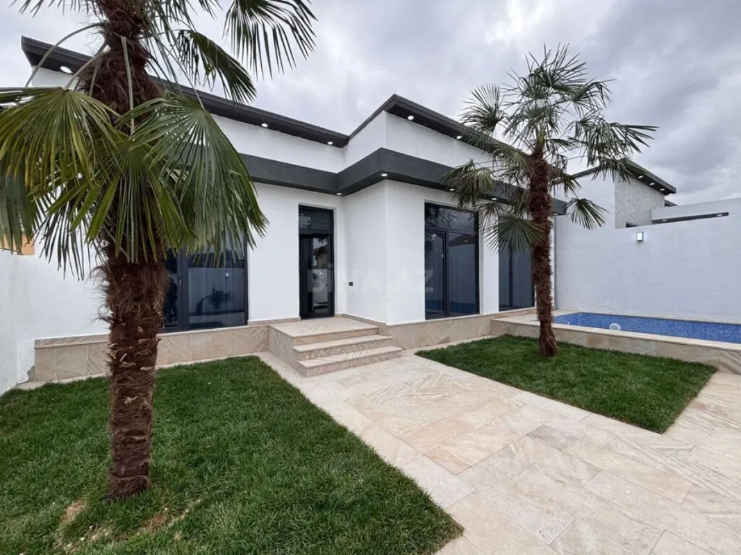Satılır 4 otaqlı həyət evi 150 m²