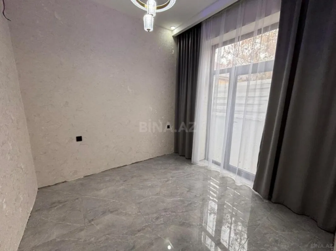 Satılır 4 otaqlı həyət evi 150 m²