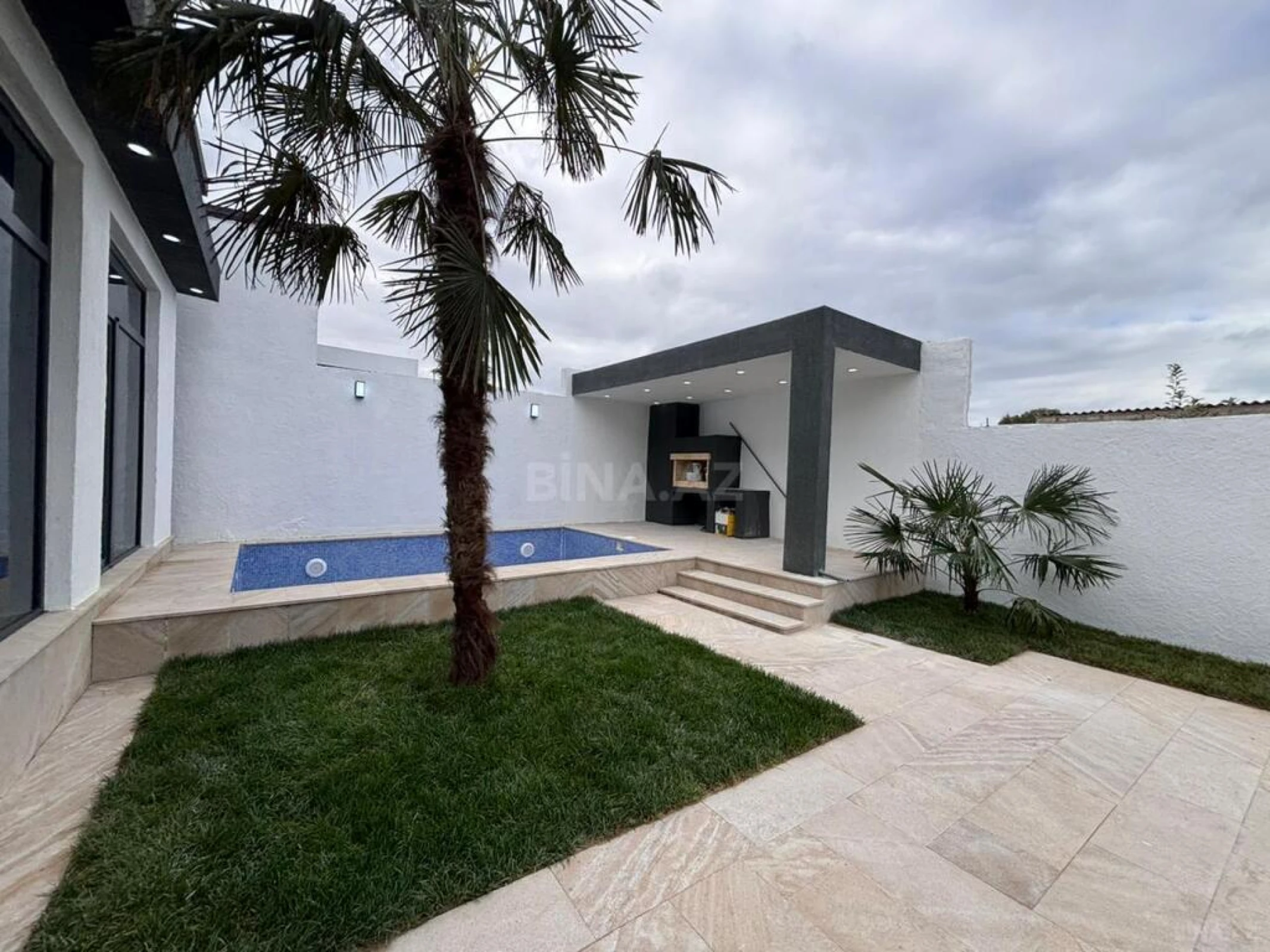 Satılır 4 otaqlı həyət evi 150 m²