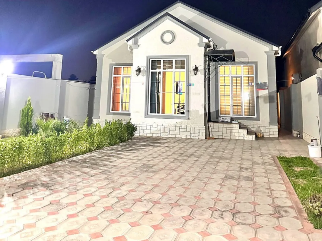 Satılır 3 otaqlı həyət evi 100 m²