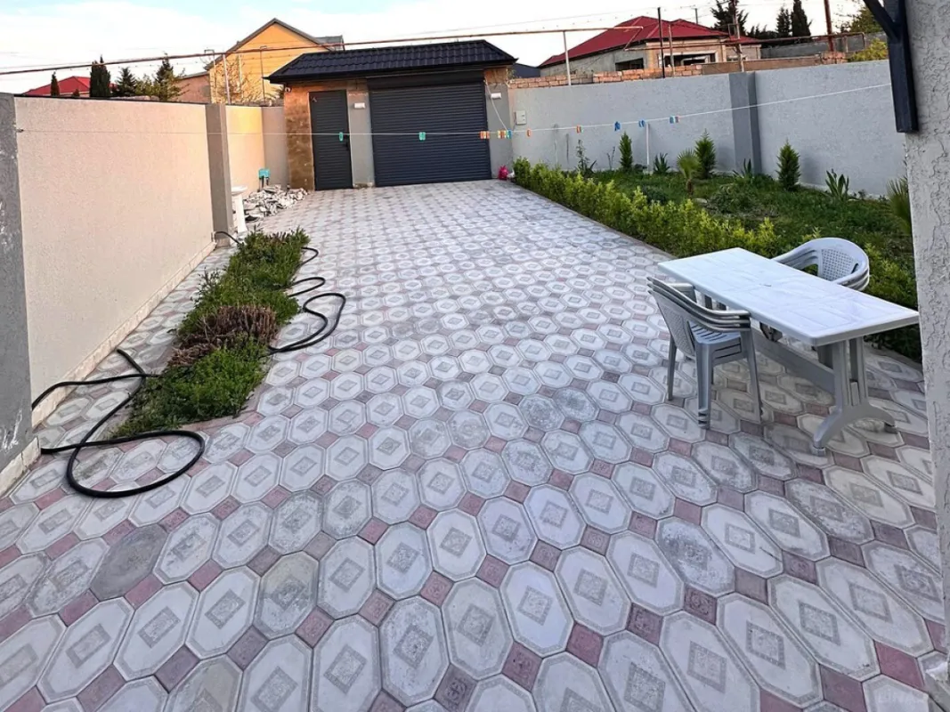Satılır 3 otaqlı həyət evi 100 m²