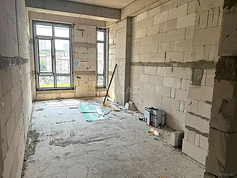 Satılır 3 otaqlı mənzil 154 m²